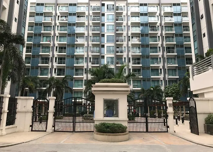 Studio Near Airport Manila